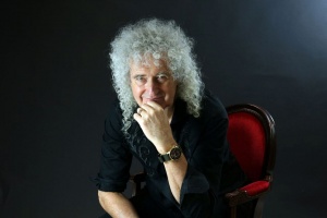 Královna má svého rytíře – Brian May z QUEEN si může říkat sir