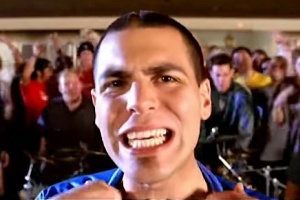 Zpěvák ALIEN ANT FARM čelí ročnímu trestu kvůli bizarnímu incidentu