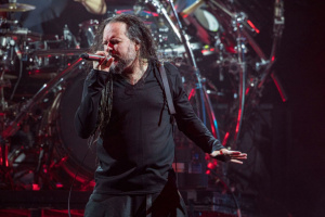 KORN připomínají svůj loňský koncert v kostele