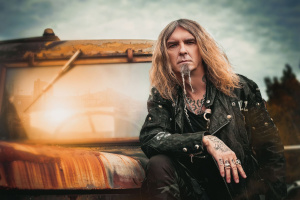 Izzi z DOGY: „Nová METALLICA mi evokuje JUDAS PRIEST.“