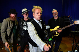 PUBLIC IMAGE LTD. vydají po jedenácti letech nové album, zvěstují konec světa