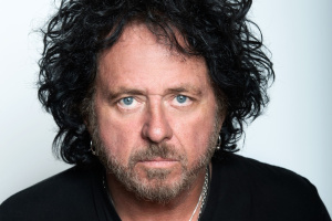 Steve Lukather nahrál novou sólovku jako by dělal na albu TOTO