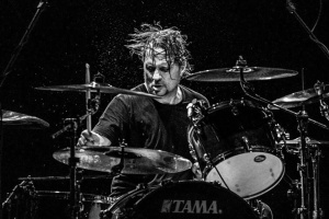 Dave Lombardo letos s TESTAMENT koncertovat nebude