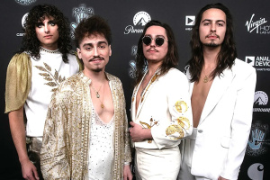 Ezoteričtí GRETA VAN FLEET míří s novým albem opět ke hvězdám