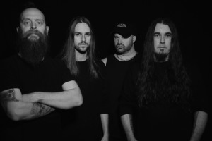 Nové album plné emocí a osobních strachů ohlašují thrasheři EVILE
