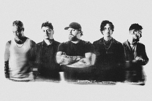 ASKING ALEXANDRIA vytáhnou novým albem lidi z temnoty. První singl je tu!