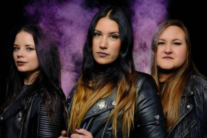 Bývalé členky THUNDERMOTHER poprvé prezentují nový projekt THE GEMS