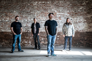 STAIND zpět v hitparádách – kapela vydává třetí singl z comebackového alba