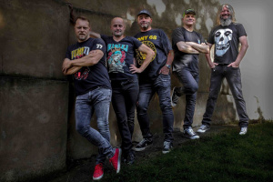 Nová prda od HARLEJ! Nové album vychází již za měsíc