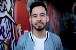 Mike Shinoda vydává sólový singl s DNA slavných skladeb LINKIN PARK