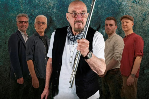 JETHRO TULL přivezou do Prahy a Brna klasické hity i novou desku