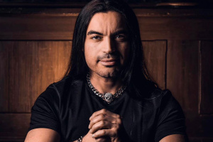 Zaher Zorgati (MYRATH): „Nic jako umírněný islám neexistuje. Buď jsi normální, nebo šílenec.“