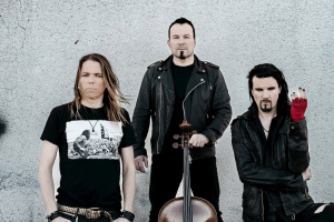 APOCALYPTICA spojila staré s novým v coveru skladby METALLIKY „The Unforgiven“ 