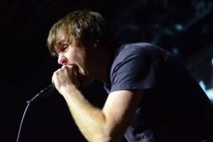 Live NAPALM DEATH: Brněnské inferno