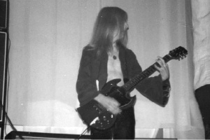 Biografie legendárního kytaristy JUDAS PRIEST: Jak chtěl K.K. zbít svého otce