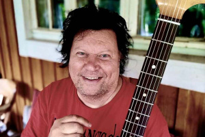 Timo Tolkki po třiceti letech naváže na svůj sólový debut