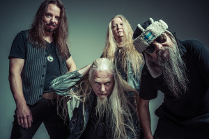 Marko Hietala stvrdí svůj návrat na scénu albem „Roses from the Deep“