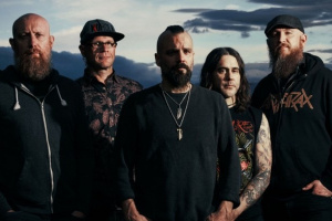 KILLSWITCH ENGAGE v novém singlu vzkazují: „Bude líp!“