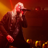 Saxon 01
