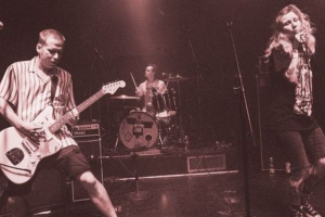 Punkrockoví BEACH BUM vydávají nové album „Utopia“