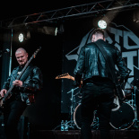 01_Laid to Waste_0015