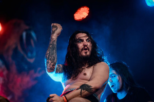 Fotogalerie: REFORE přitáhli na pódium ČAD živého mamuta