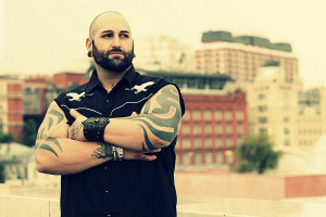 Zemřel bývalý bubeník MINISTRY a PRONG Aaron Rossi