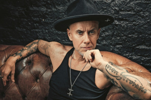 Nergal z BEHEMOTH odsoudil Trumpa za setkání se Zelenským