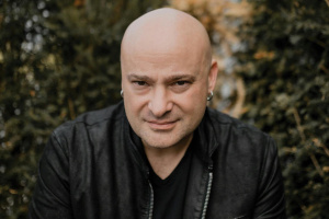 Frontman DISTURBED žaluje pronajímatele domu, v němž bydlel – plíseň prý negativně ovlivnila jeho kariéru