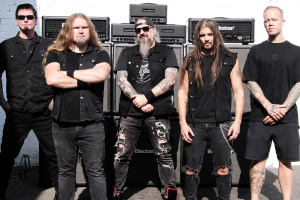 ONSLAUGHT se klaní MOTÖRHEAD, kapele, která je navždy změnila…