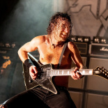 Airbourne 02
