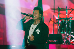 PAPA ROACH pomáhají duševnímu zdraví i v České republice
