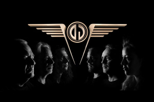 Hvězdný projekt DIRKSCHNEIDER & THE OLD GANG se vrací na scénu a ohlašuje debutové album