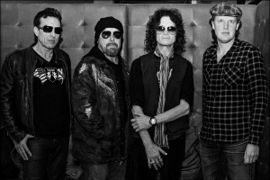 Červnový Spark uvádí: BLACK COUNTRY COMMUNION – Pevné spojení velikánů