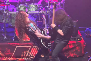  Bývalí kytaristé MEGADETH vyrazili na společné turné po Brazílii