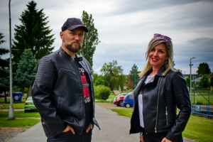 Pardubický NAVAR opět procitá a chystá novinkový singl - duet "Proti hadům" inspirovaný tragickou událostí