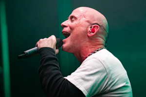 JOHN BUSH vzkřísí skladby z období jeho působení v ANTHRAX 