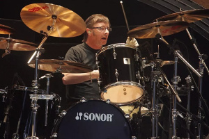 Phil Rudd by se do AC/DC vrátil, pokud si to fanoušci budou přát
