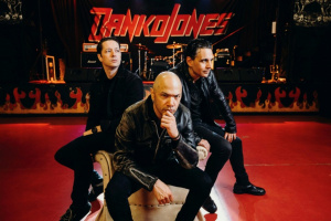 DANKO JONES vysekli poklonu starým dobrým KISS!