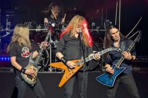 Principál MEGADETH Dave Mustaine nevyloučil sólovou desku