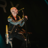 10 Daughtry