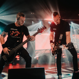 32 Alter Bridge