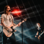 31 Alter Bridge