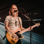 37 Alter Bridge