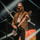 17 Alter Bridge
