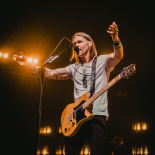 23 Alter Bridge