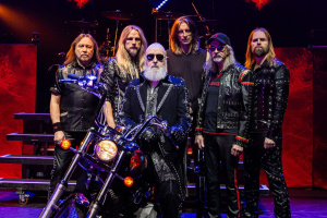 JUDAS PRIEST se vrátí jako headlineři na Masters of Rock 2027 i s novými skladbami