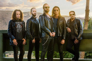 MOONSPELL nás na jaře 2027 přijedou ujistit, že bůh je ve skutečnosti upír