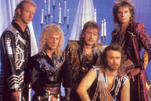 Jak album „Turbo“ rozdělilo fanoušky JUDAS PRIEST a nakonec zacinkalo do kasičky