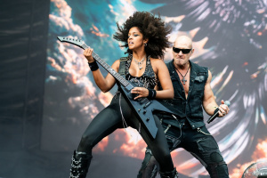 Známe datum vydání nové desky PRIMAL FEAR „Shadowriders“, první singl dorazí pod stromeček
